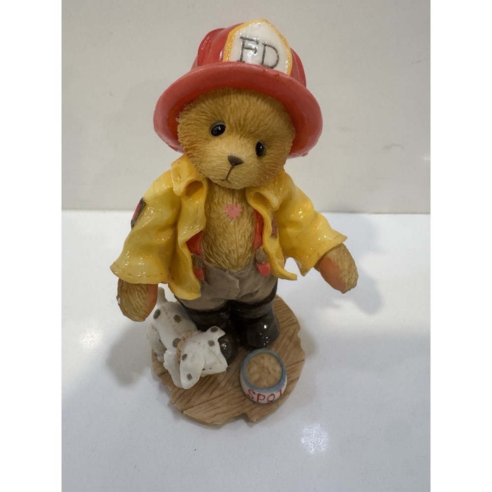 Vintage Cherished Teddies Kurtis D. Claw Firefighter 1996 Members Only Figurine